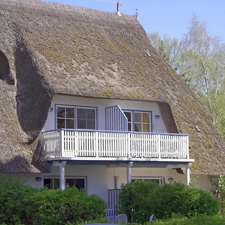 Achtern Diek 8a - 5 Apartment Zingst
